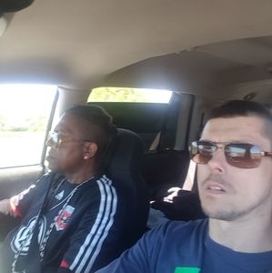 Meet your Posher, Dennis